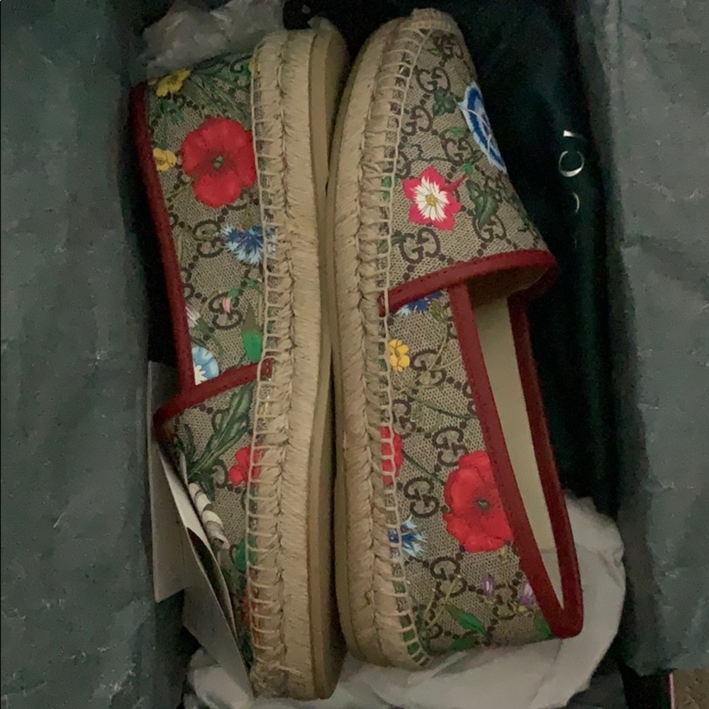 Brand new gucci espradilles